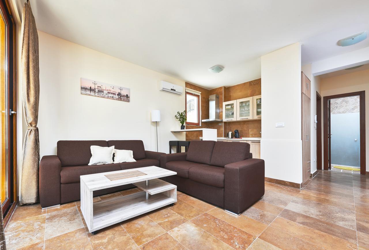 Apartments Residence Portofino โกตอร์ ภายนอก รูปภาพ