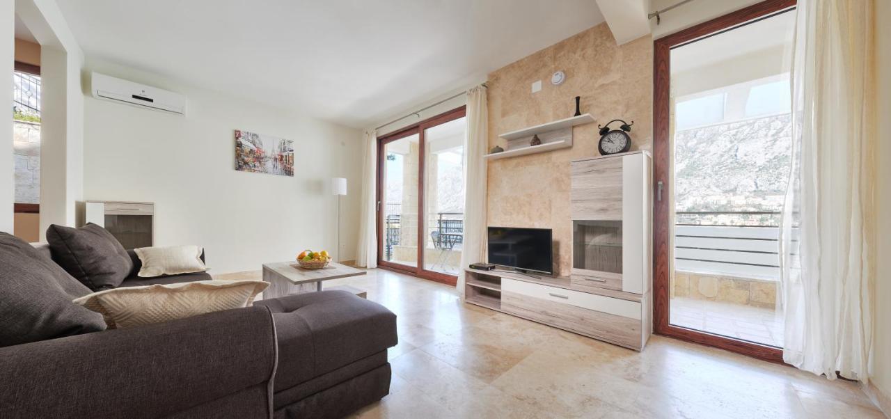 Apartments Residence Portofino โกตอร์ ภายนอก รูปภาพ